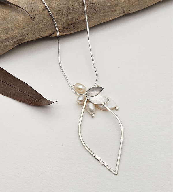 Eucalyptus Petal Loop Loop Silver & Pearl, Mother of Pearl Pendant Necklace