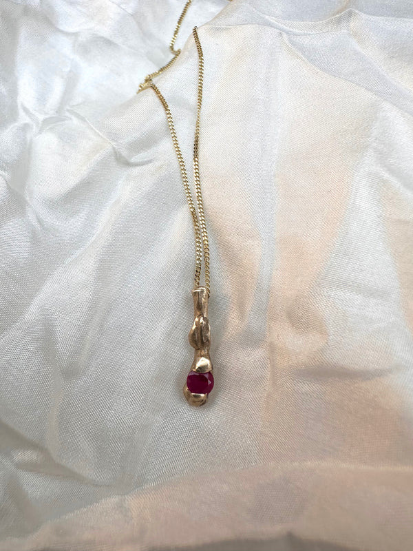Cave 9ct Yellow Gold 4mm Round Pink Ruby Treasure Slim Bar Pendant Necklace