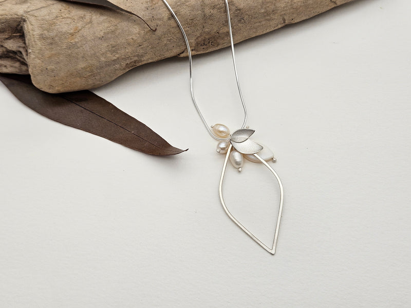 Eucalyptus Petal Loop Loop Silver & Pearl, Mother of Pearl Pendant Necklace