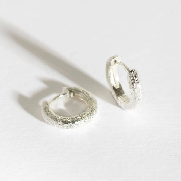 Minimalist Antique Texture Silver Huggies