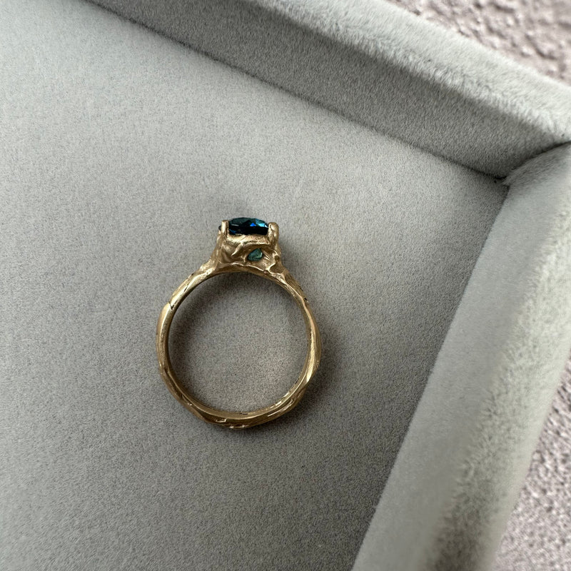 Cave 9ct Yellow Gold & London Blue Topaz Treasure Ring