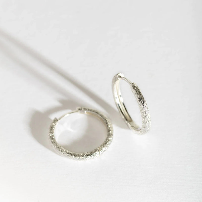 ANTIQUE-TEXTURED SILVER LARGE HOOP EARRINGS