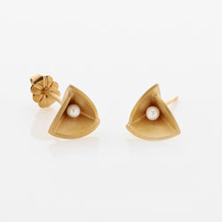 Hana 18ct Yellow Gold Plated Silver & Pearl Stud Earrings